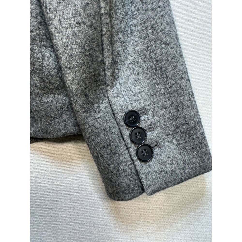 Talbots Women's Classic Wool Blend 3 Button Blazer Long Sleeve Size 10p Gray - Picture 8 of 10